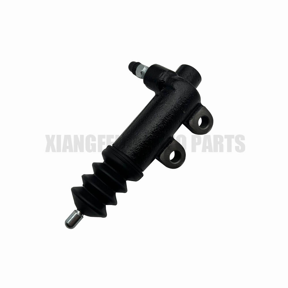 31470-30220 Clutch Pump Clutch Slave Cylinder for Toyota Celica Crown Hiace Hilux Pickup Land Cruiser