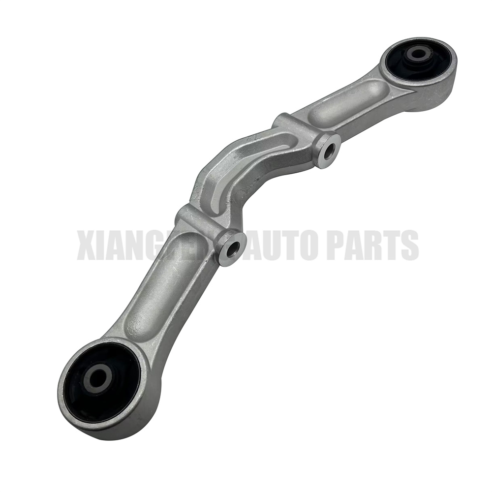3517A027 3517A006 MR554289 Rear Differential Support Control Arm for Mitsubishi Pajero