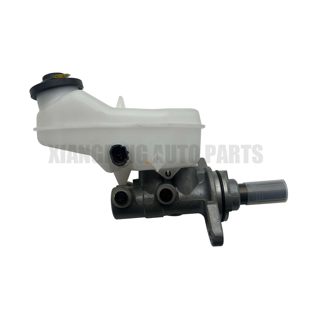 47201-12A80 Auto Car Parts Brake Master Cylinder for Toyota Corolla NZE141 ZRE142