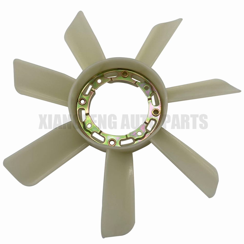 16361-54020 Wholesale Price Vehicle Spare Parts Engine Plastic Fan Blade for Toyota Hiace 2L 3L